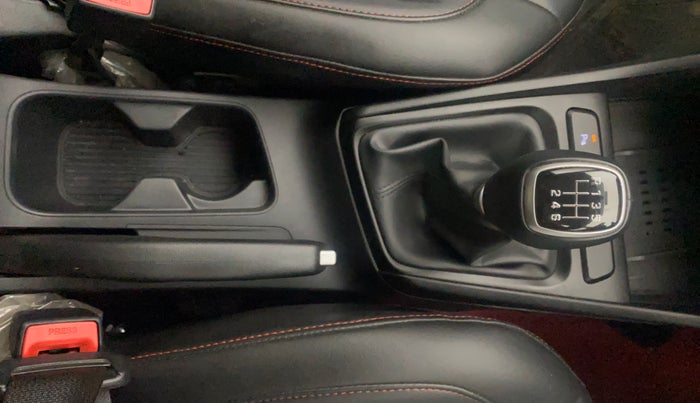 2024 Hyundai Verna SX 1.5 l MPI, Petrol, Manual, 20,610 km, Gear Lever