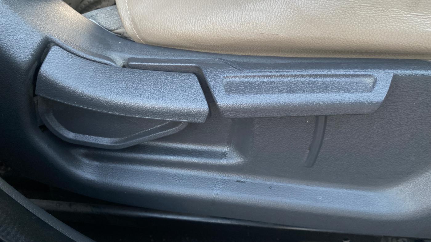 2019 Hyundai GRAND I10 NIOS SPORTZ 1.2 KAPPA VTVT, Petrol, Manual, 63,659 km, Driver Side Adjustment Panel