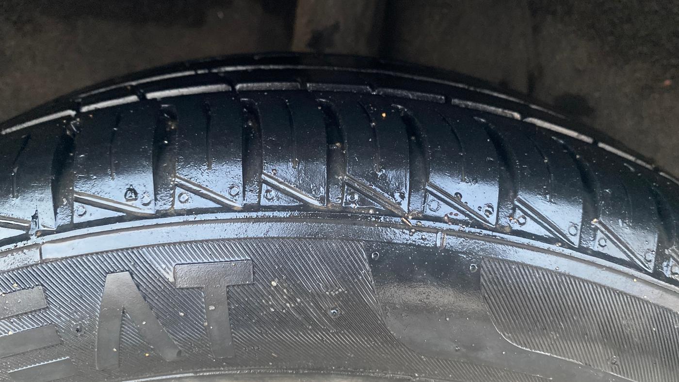 2019 Hyundai GRAND I10 NIOS SPORTZ 1.2 KAPPA VTVT, Petrol, Manual, 63,659 km, Right Rear Tyre Tread