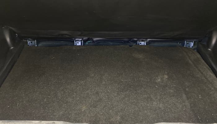 2019 Maruti Swift VXI AMT, Petrol, Automatic, 73,277 km, Boot Inside