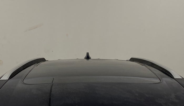 2023 Mahindra XUV700 AX 7 LUXURY P AT 7 STR, Petrol, Automatic, 25,257 km, Moonroof/ Sunroof