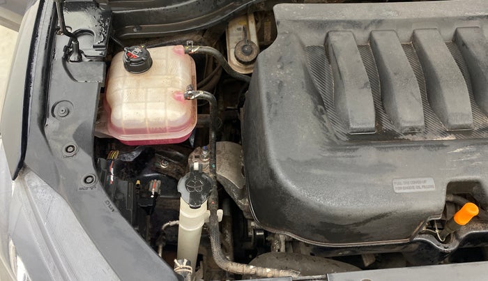 2023 Mahindra XUV700 AX 7 LUXURY P AT 7 STR, Petrol, Automatic, 25,257 km, Engine View - Right