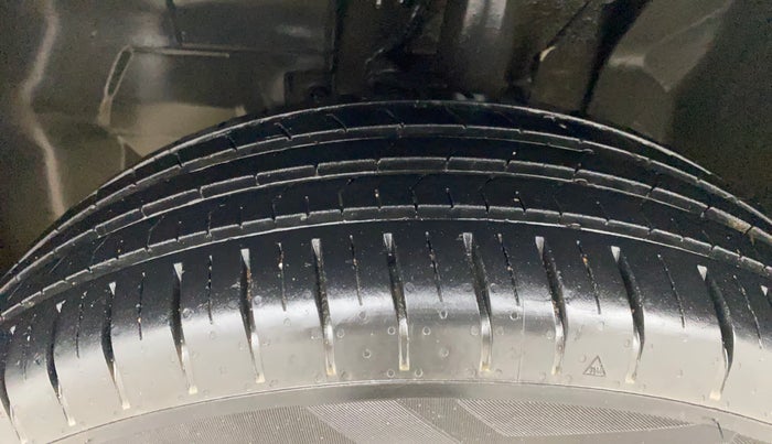 2023 Tata PUNCH CREATIVE AMT 1.2 RTN DUAL TONE, Petrol, Automatic, 20,197 km, Left Front Tyre Tread