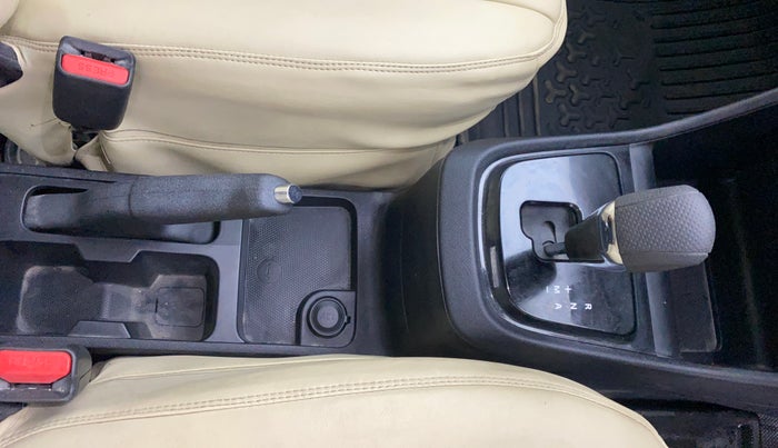 2023 Tata PUNCH CREATIVE AMT 1.2 RTN DUAL TONE, Petrol, Automatic, 20,197 km, Gear Lever