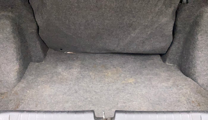 2018 Honda Amaze 1.2L I-VTEC V CVT, Petrol, Automatic, 56,385 km, Boot Inside