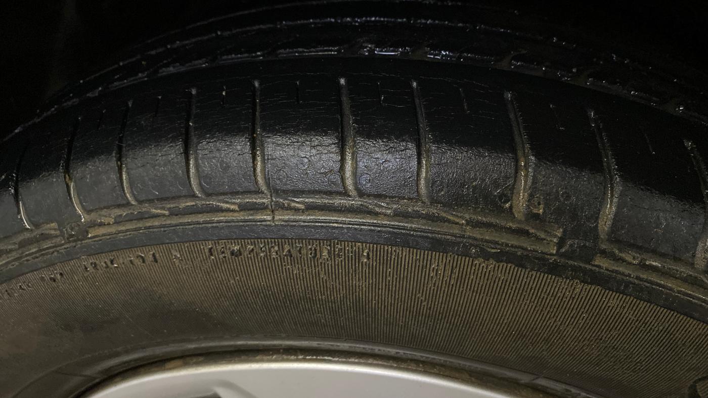 2017 Hyundai Creta E PLUS 1.6 PETROL, Petrol, Manual, 43,145 km, Right Rear Tyre Tread