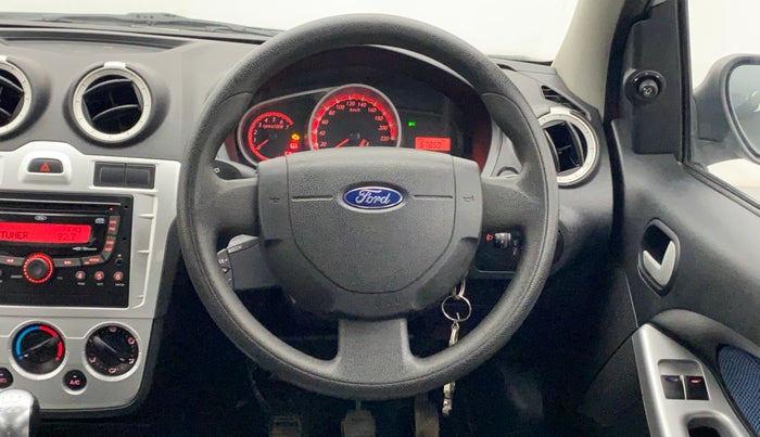 2015 Ford Figo 1.4 TITANIUM DURATORQ, Diesel, Manual, 67,701 km, Steering Wheel Close-up