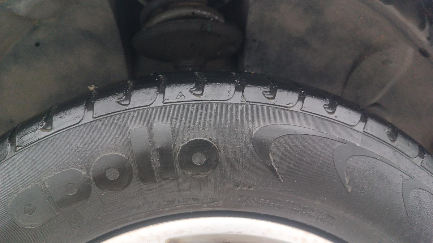 2017 Renault Duster RXL PETROL, Petrol, Manual, 57,248 km, Right Front Tyre Tread