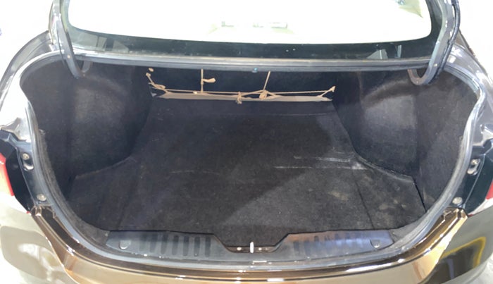 2014 Maruti Ciaz VXI, Petrol, Manual, 45,312 km, Boot Inside