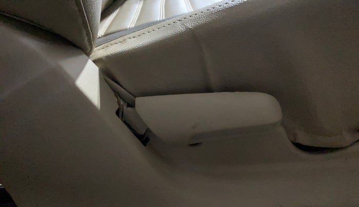 2014 Maruti Ciaz VXI, Petrol, Manual, 45,312 km, Driver Side Adjustment Panel