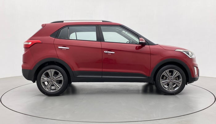 2017 Hyundai Creta SX PLUS AT 1.6 PETROL, Petrol, Automatic, 1,16,844 km, Right Side View