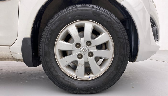 2014 Maruti Ritz ZXI, Petrol, Manual, 94,681 km, Right Front Wheel