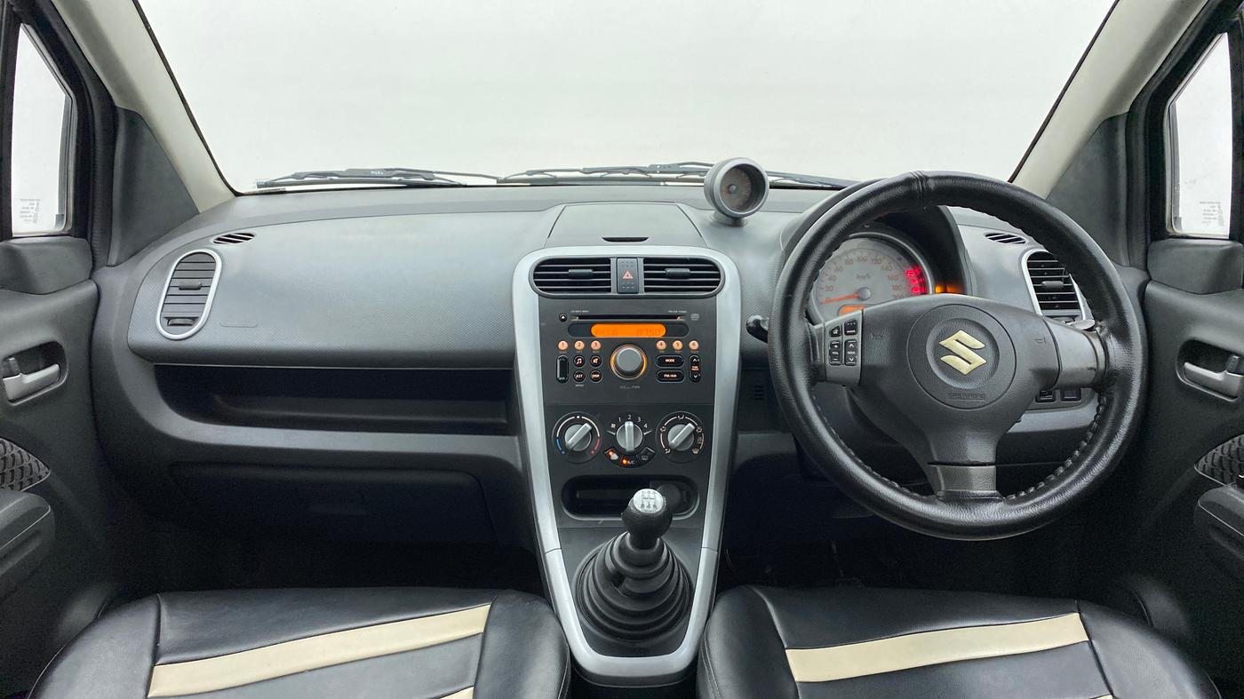 2014 Maruti Ritz ZXI, Petrol, Manual, 94,681 km, Dashboard