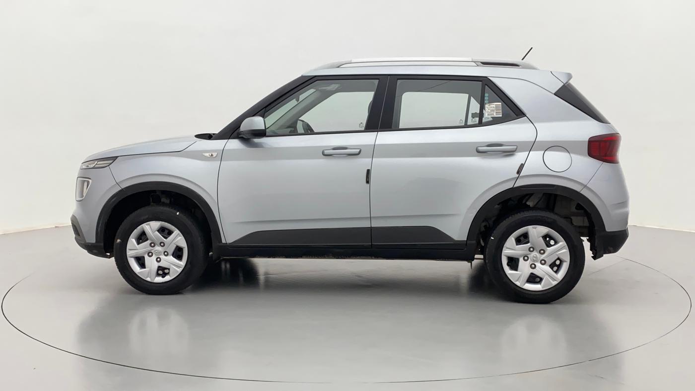 2020 Hyundai VENUE S MT 1.2 KAPPA, Petrol, Manual, 13,994 km, Left Side