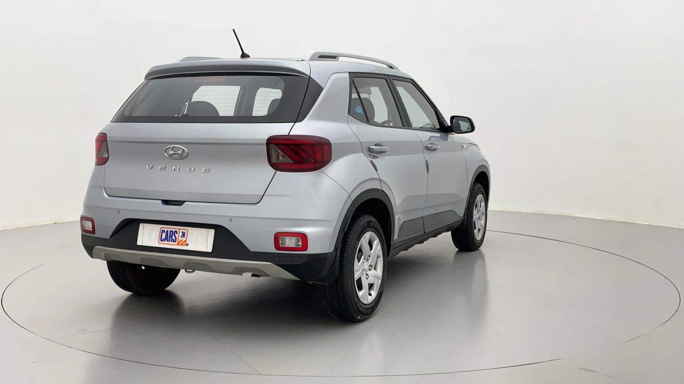 2020 Hyundai VENUE S MT 1.2 KAPPA, Petrol, Manual, 13,994 km, Right Back Diagonal
