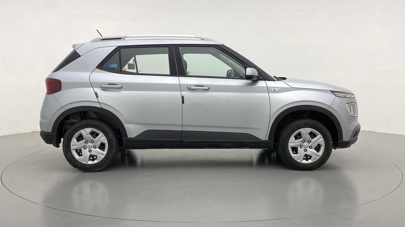2020 Hyundai VENUE S MT 1.2 KAPPA, Petrol, Manual, 13,994 km, Right Side View