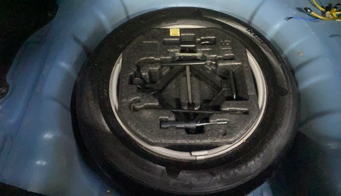 2019 Hyundai New Elantra 1.6 SX (O) AT DIESEL, Diesel, Automatic, 63,389 km, Spare Tyre