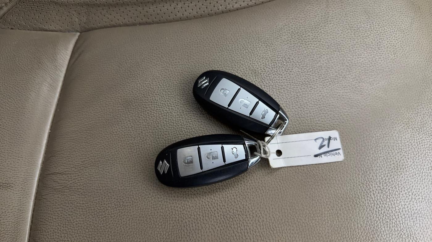2018 Maruti Ciaz ALPHA  AT 1.4  PETROL, Petrol, Automatic, 61,561 km, Key Close Up