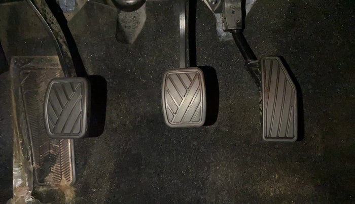 2023 Maruti Baleno ZETA PETROL 1.2, Petrol, Manual, 52,991 km, Pedals