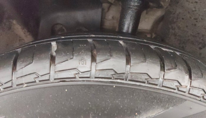 2016 Ford Ecosport TREND 1.5L PETROL, Petrol, Manual, 50,427 km, Left Front Tyre Tread