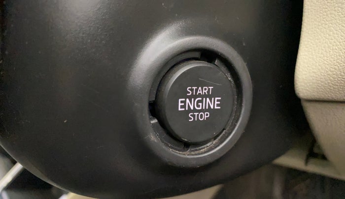 2023 Skoda SLAVIA AMBITION 1.0L TSI MT, Petrol, Manual, 21,654 km, Keyless Start/ Stop Button