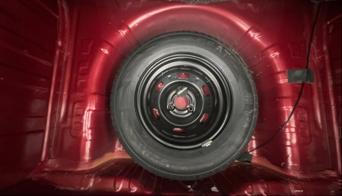 2017 Renault Kwid RXL, Petrol, Manual, 31,490 km, Spare Tyre