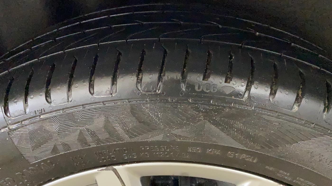 2021 Volkswagen Polo HIGHLINE PLUS 1.0, Petrol, Manual, 79,136 km, Right Rear Tyre Tread