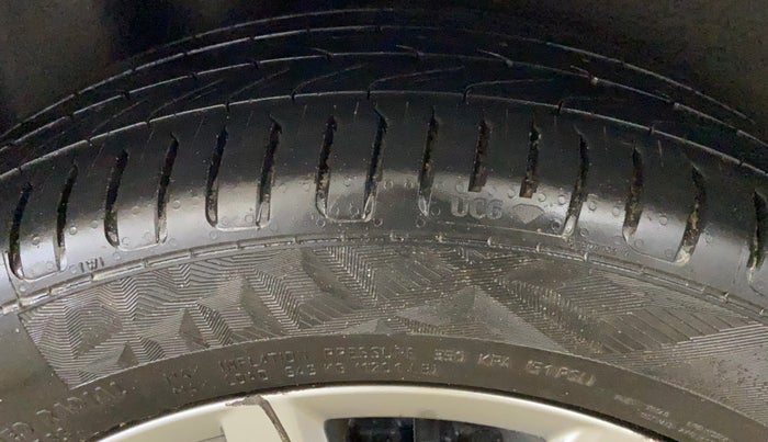 2021 Volkswagen Polo HIGHLINE PLUS 1.0, Petrol, Manual, 79,136 km, Right Rear Tyre Tread