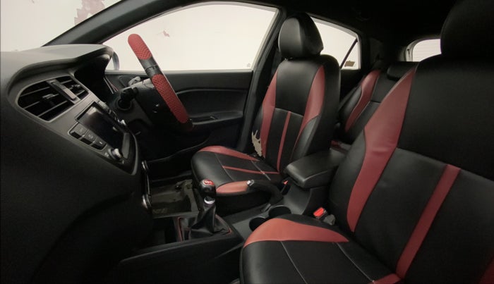 2018 Hyundai i20 Active 1.2 SX, Petrol, Manual, 57,569 km, Right Side Front Door Cabin