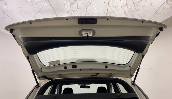 2018 Hyundai i20 Active 1.2 SX, Petrol, Manual, 57,569 km, Boot Door Open