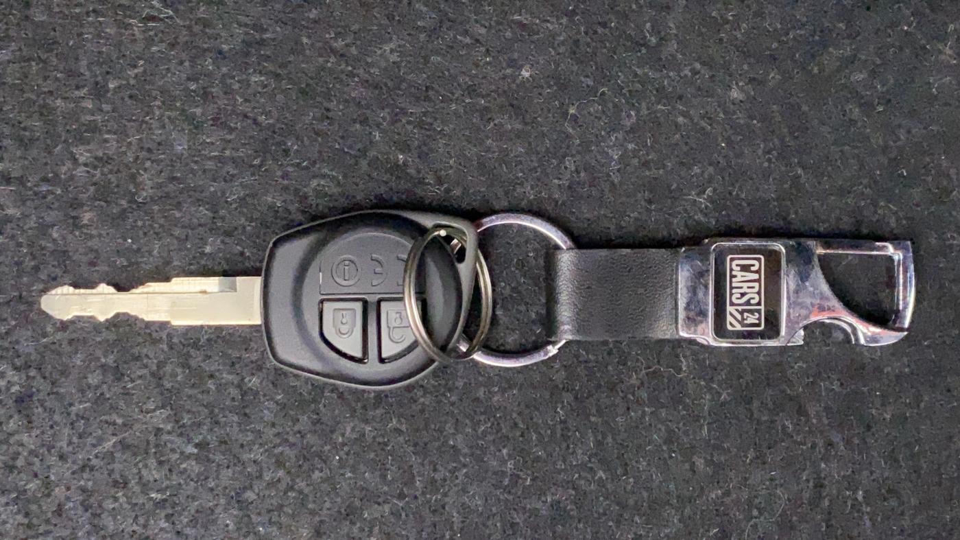 2020 Maruti Dzire VXI, Petrol, Manual, 30,466 km, Key Close Up