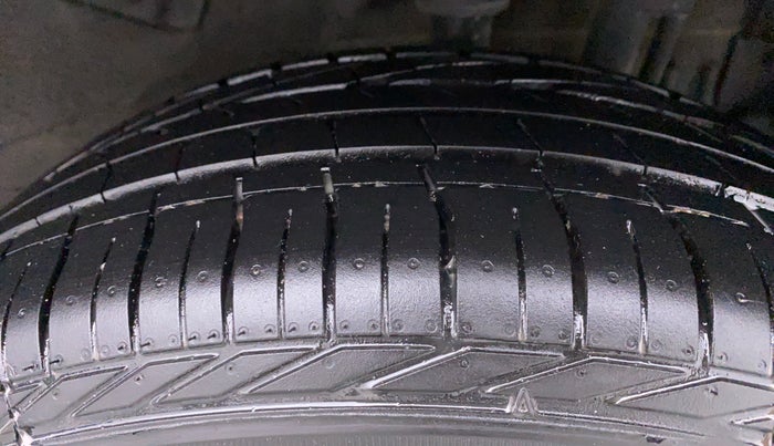 2021 Tata NEXON XZ+ SUNROOF 1.5 RTQ, Diesel, Manual, 16,948 km, Left Rear Tyre Tread