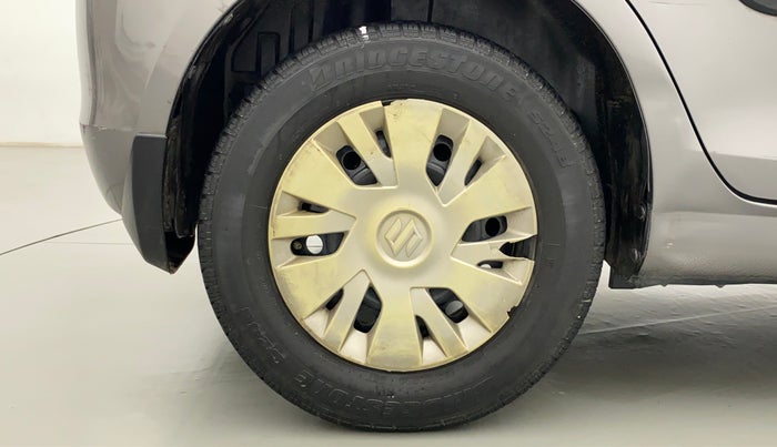 2012 Maruti Swift VXI, Petrol, Manual, 71,240 km, Right Rear Wheel