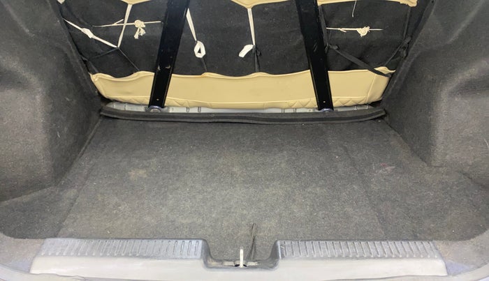 2020 Maruti Dzire ZXI, Petrol, Manual, 49,400 km, Boot Inside