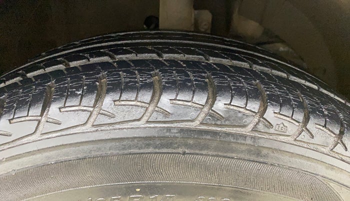 2017 Maruti Baleno SIGMA PETROL 1.2, Petrol, Manual, 27,261 km, Right Front Tyre Tread