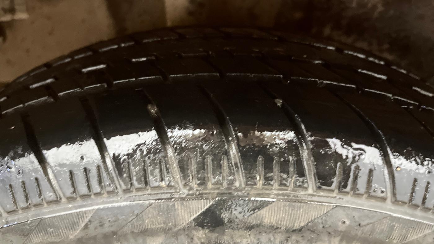 2016 Tata Tiago XZ PETROL, Petrol, Manual, 70,771 km, Right Rear Tyre Tread