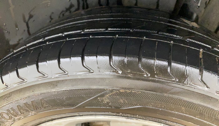 2016 Maruti S Cross ZETA 1.3, Diesel, Manual, 1,32,425 km, Left Rear Tyre Tread