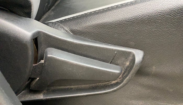 2022 Maruti Alto K10 VXI PLUS, Petrol, Manual, 92,697 km, Driver Side Adjustment Panel