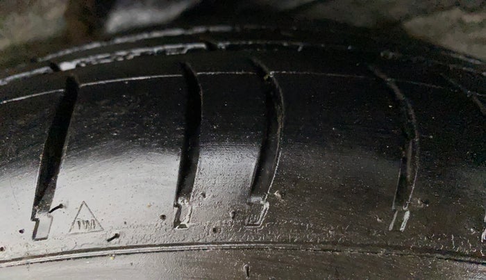 2010 Hyundai i10 MAGNA 1.2, Petrol, Manual, 44,459 km, Left Rear Tyre Tread