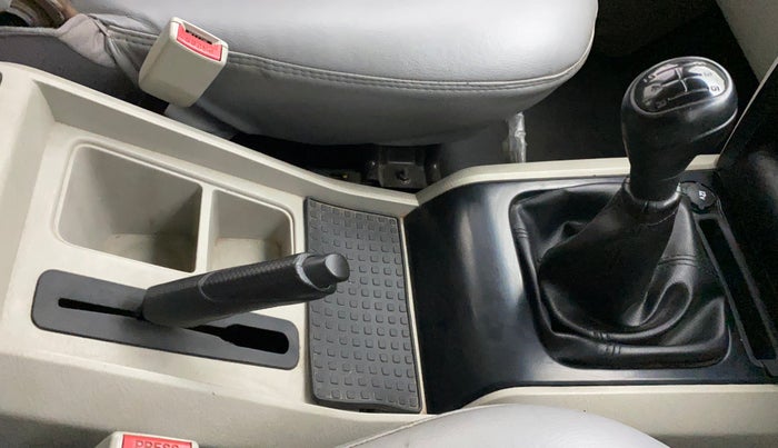 2018 Mahindra Scorpio S5, Diesel, Manual, 59,723 km, Gear Lever