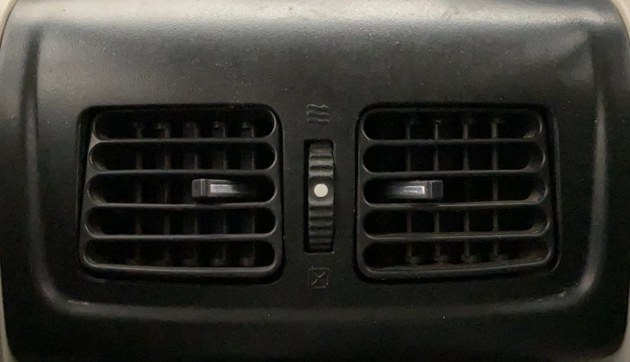 2018 Mahindra Scorpio S5, Diesel, Manual, 59,723 km, Rear AC Vents