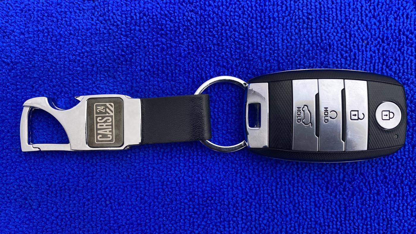 2021 KIA SONET HTX 1.0 IMT, Petrol, Manual, 11,519 km, Key Close Up