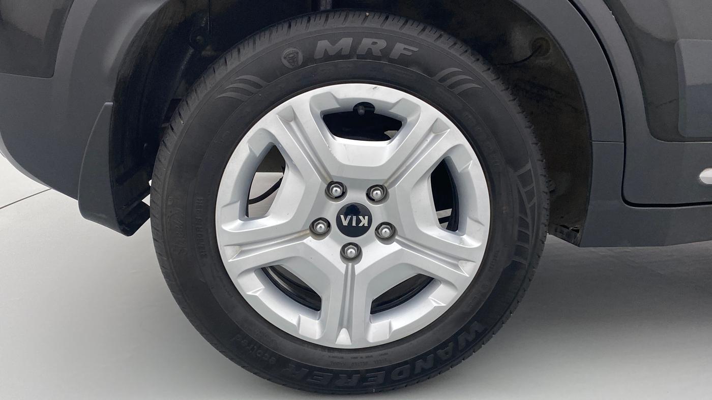 2021 KIA SONET HTX 1.0 IMT, Petrol, Manual, 11,519 km, Right Rear Wheel