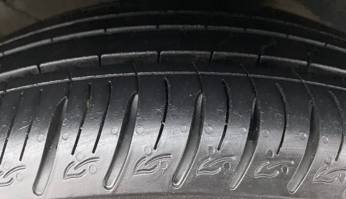 2021 KIA SONET HTX 1.0 IMT, Petrol, Manual, 11,519 km, Right Front Tyre Tread