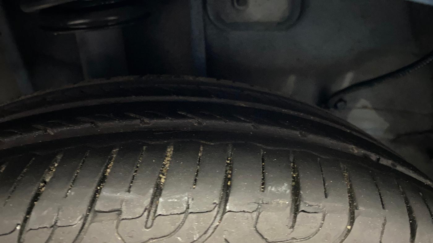 2019 Tata Tiago XZ PLUS PETROL, Petrol, Manual, 1,29,376 km, Right Rear Tyre Tread