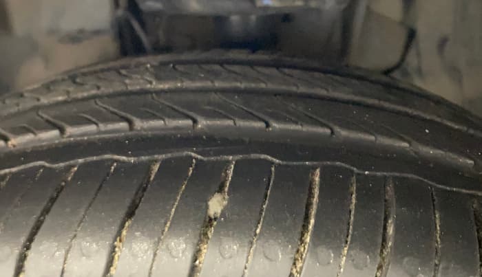 2019 Tata Tiago XZ PLUS PETROL, Petrol, Manual, 1,29,376 km, Left Front Tyre Tread