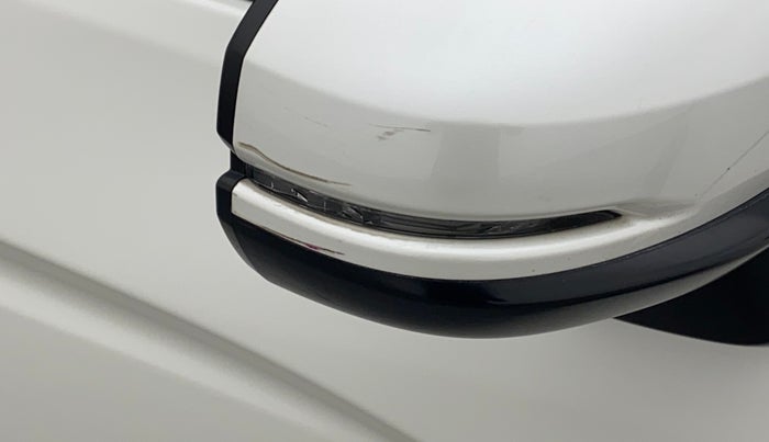 2017 Honda WR-V 1.2L I-VTEC VX MT, Petrol, Manual, 32,218 km, Right rear-view mirror - Minor scratches