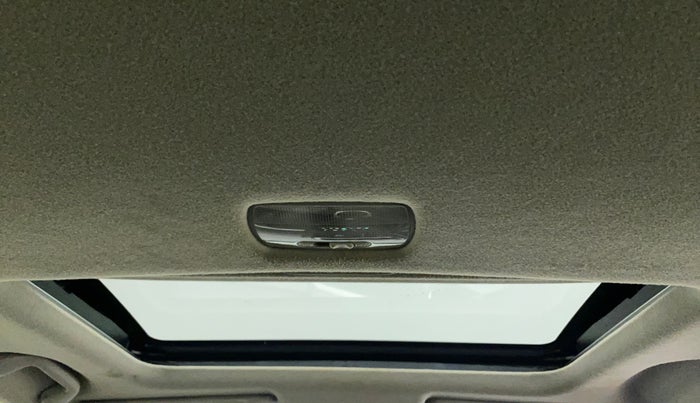 2017 Honda WR-V 1.2L I-VTEC VX MT, Petrol, Manual, 32,218 km, Moonroof/ Sunroof