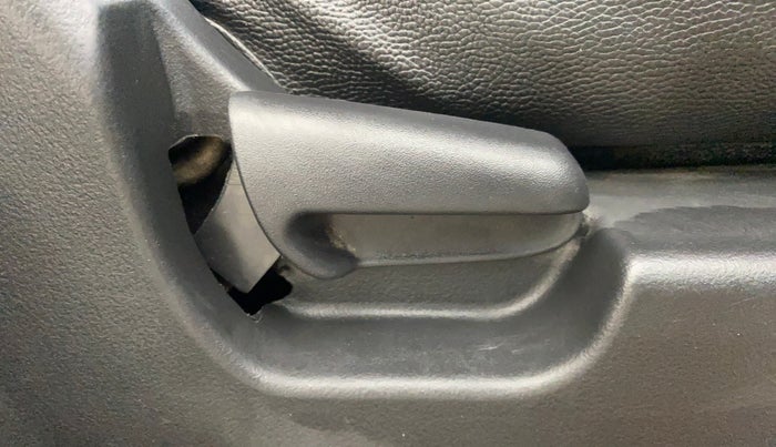 2018 Maruti Wagon R 1.0 VXI+ AMT, Petrol, Automatic, 53,730 km, Driver Side Adjustment Panel