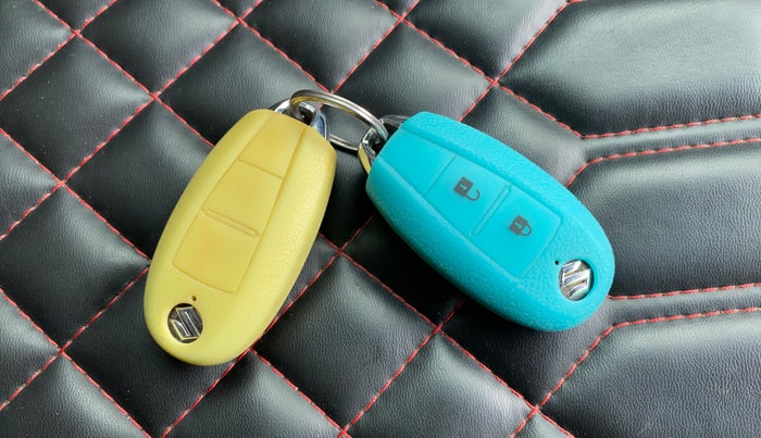 2018 Maruti Baleno ZETA CVT PETROL 1.2, Petrol, Automatic, 95,043 km, Key Close Up